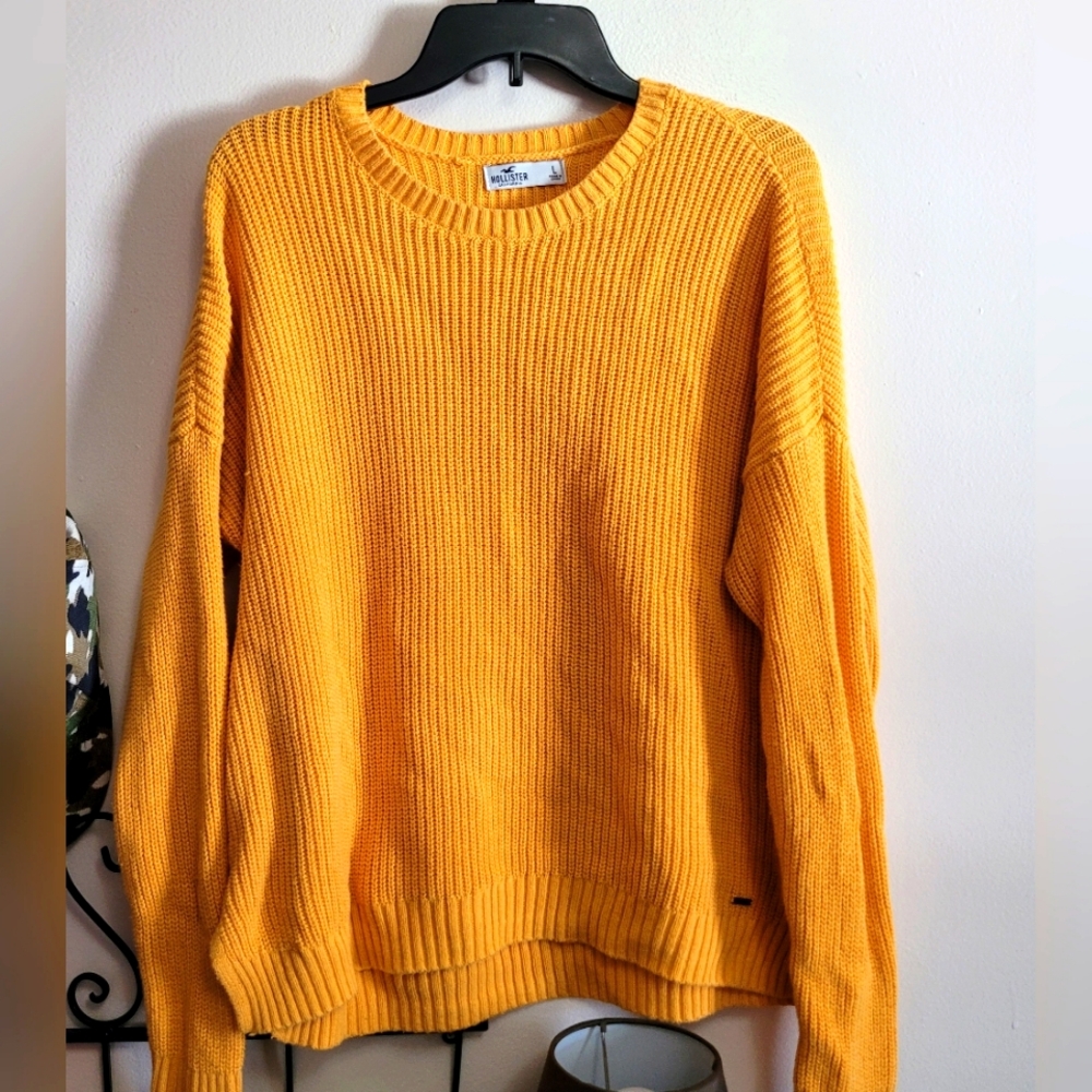 Hollister Sweater
